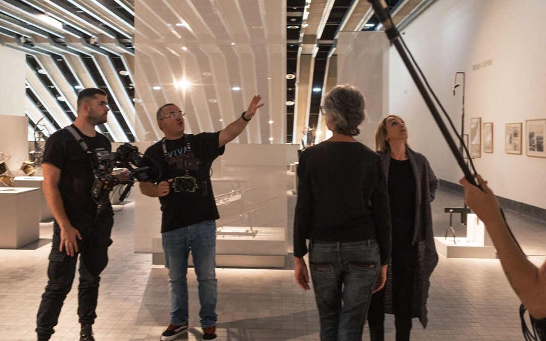 Antonio Valdovín se adentra en la obra de la artista Sylvia Pennings en el documental ‘Emboscarse’